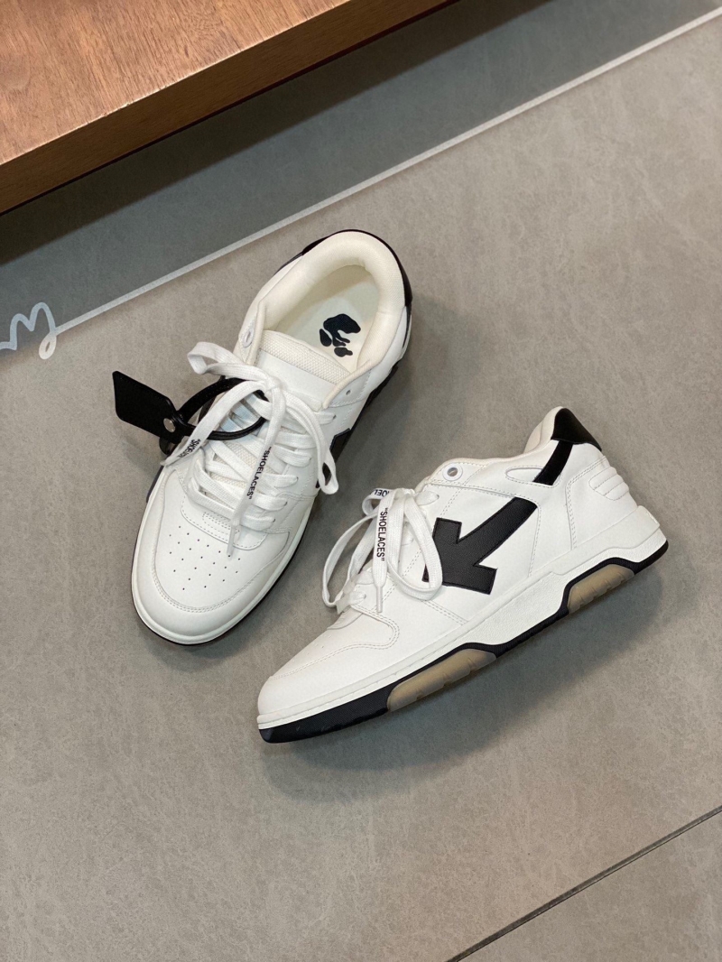 Off-White Sneakers